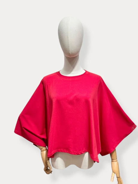 Fee t shirt